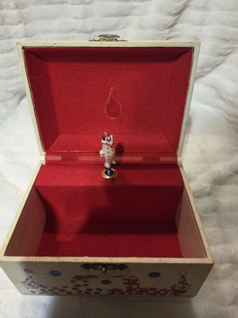 1970s Clown Jewelry And Music Box in White